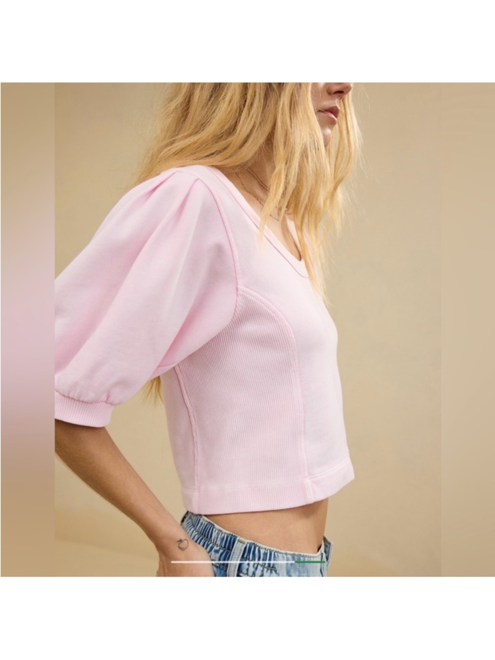 Aerie Women's Cropped Seams Right Short Sleeves Sweatshirt
Color Bloom Size L - Picture 2 of 8